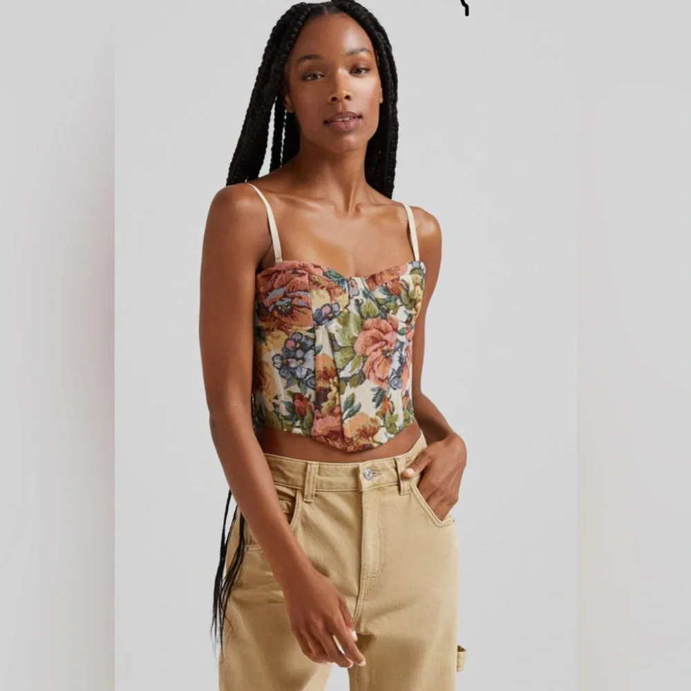 Bershka Floral Multicolor Crop Top